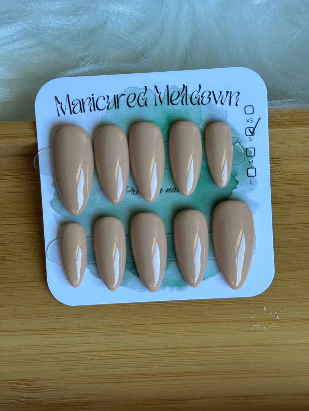 Nude Almond Gloss