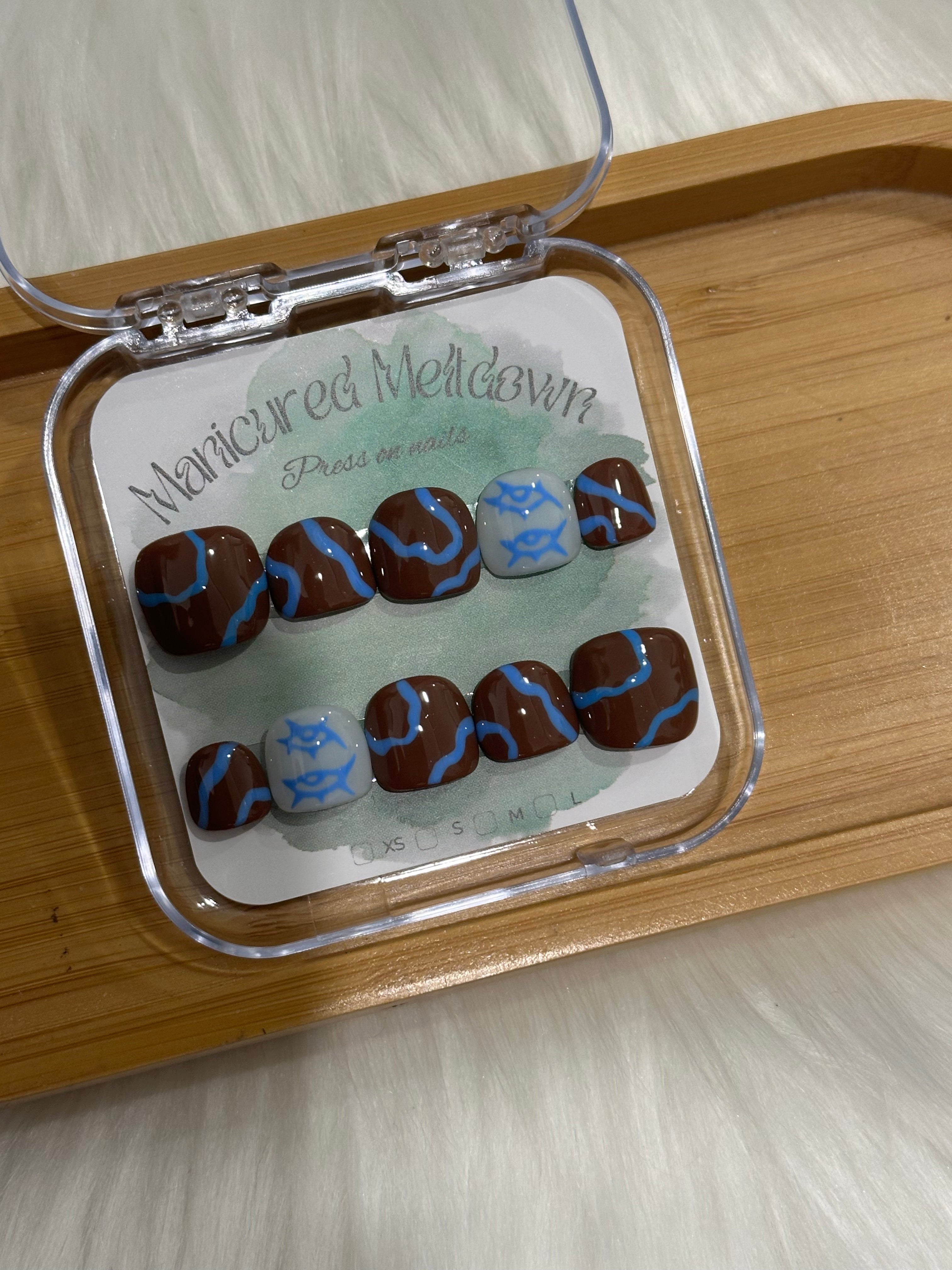 Blue Moon Chocolate