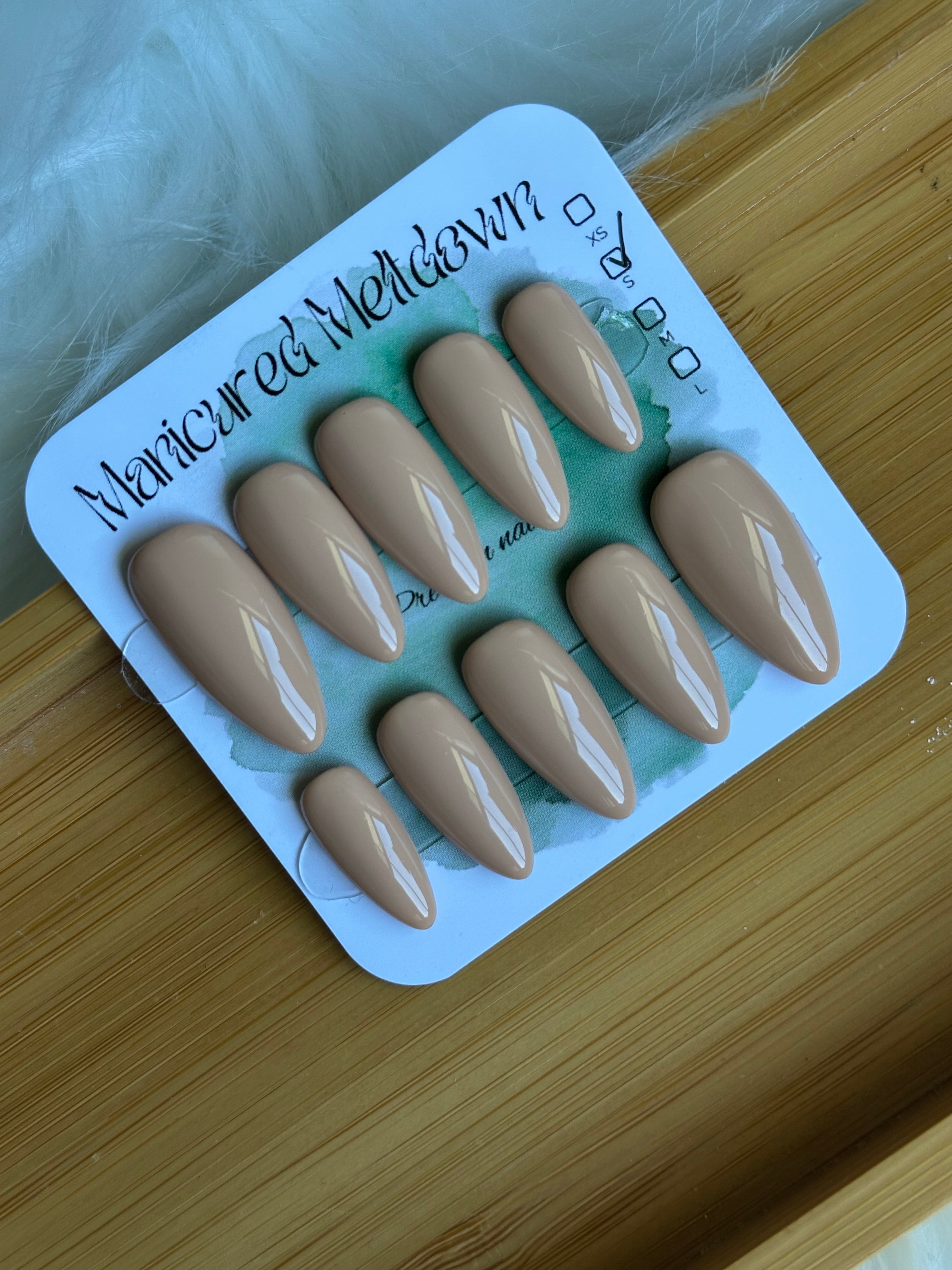 Nude Almond Gloss